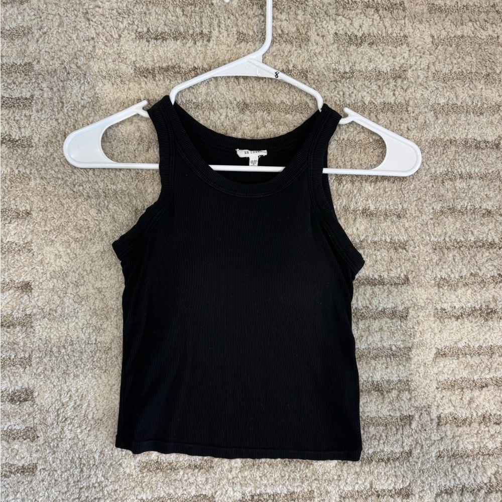 Classic Black Padded Ribbed Tank Top